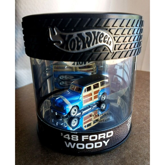 2005 SHOWCASE HOT WHEELS: WAGON WHEELS SERIES #2/4  '48 FORD WOODY Metallic Blue - Picture 2 of 16